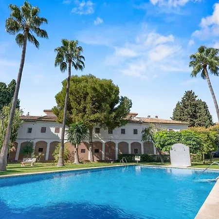 Large In Puebla Lucia *